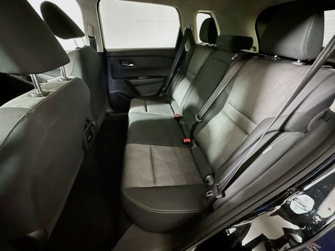 Used 2025 Nissan Rogue SV image 21