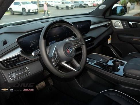 New 2026 Buick Enclave Avenir w/ Super Cruise Package image 12