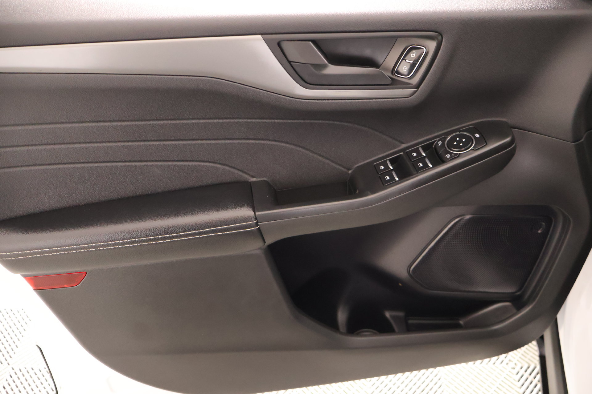 Used 2024 Ford Escape Active FWD image 14