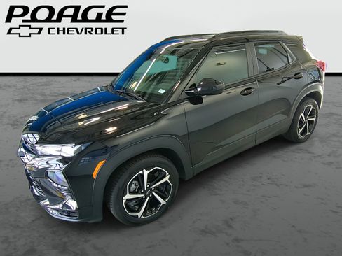 Used 2023 Chevrolet TrailBlazer RS w/ Sun and Liftgate Package image 1