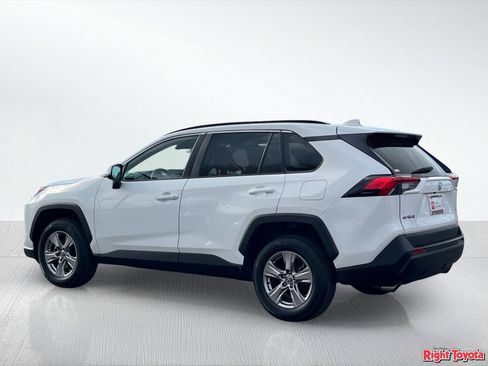 Certified 2024 Toyota RAV4 XLE FWD image 5