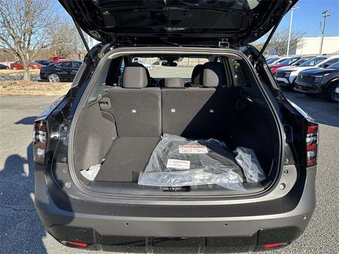 New 2026 Nissan Kicks SV image 12