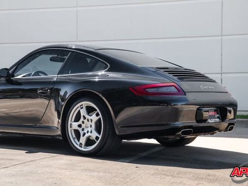 Used 2005 Porsche 911 Carrera image 35
