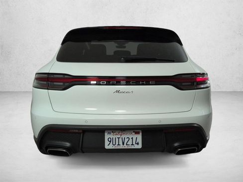 Certified 2025 Porsche Macan Turbo AWD/4WD image 11