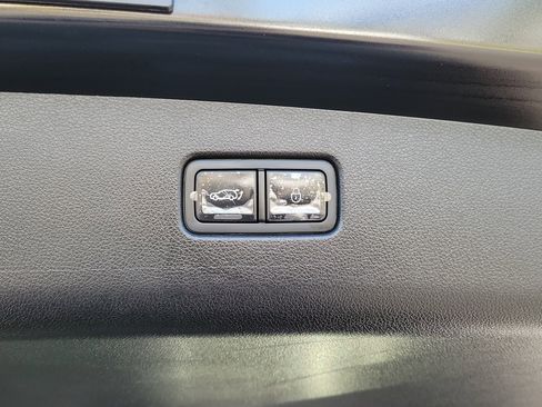 Certified 2026 Genesis GV70 3.5T Sport Prestige AWD/4WD image 18
