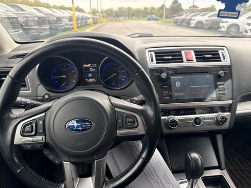Used 2016 Subaru Legacy 2.5i Premium AWD/4WD image 12