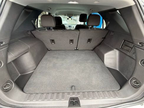 Used 2024 Chevrolet Equinox LT image 29