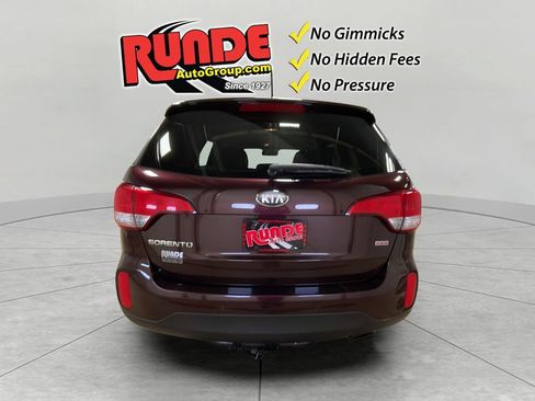 Used 2014 Kia Sorento LX w/ Premium Package image 5