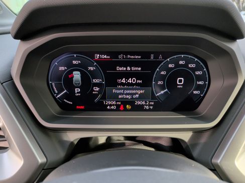 Certified 2023 Audi Q4 e-tron Premium Plus image 21