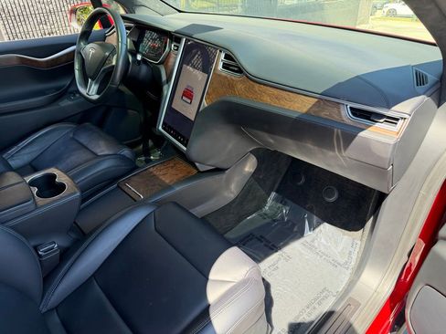 Used 2017 Tesla Model X 100D image 33