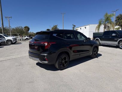 New 2026 Kia Seltos SX