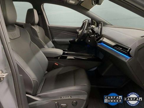 Used 2024 Volkswagen ID.4 S image 81