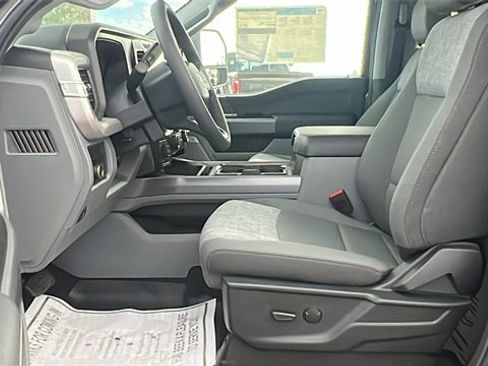 New 2026 Ford F250 XLT w/ XLT Premium Package image 18
