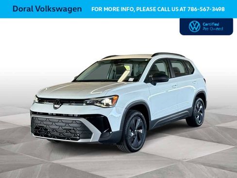 Used 2025 Volkswagen Taos S FWD image 1