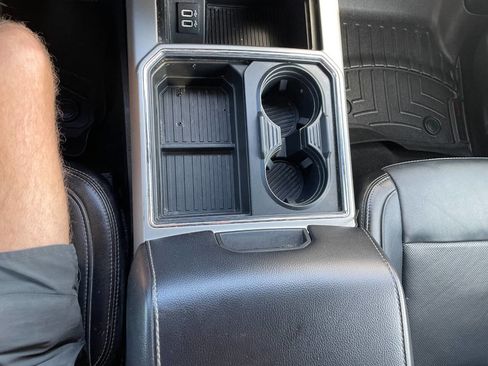 Used 2019 Ford F350 Lariat w/ Chrome Package image 40