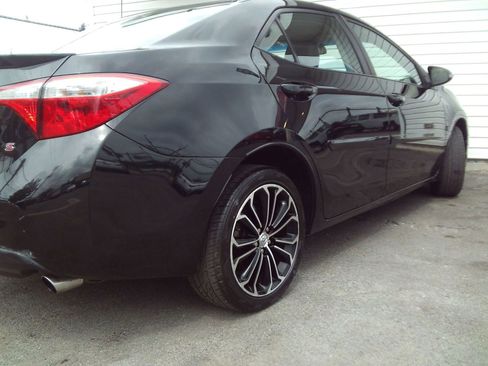 Used 2016 Toyota Corolla S w/ Body Protection Package #1 FWD image 5