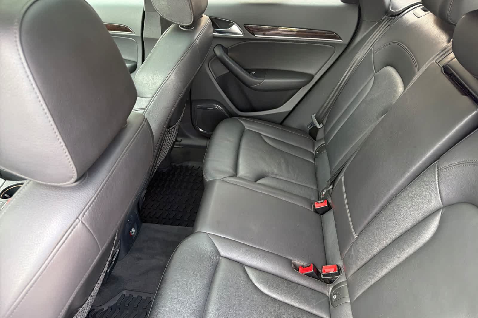 Used 2016 Audi Q3 2.0T Prestige AWD/4WD image 4