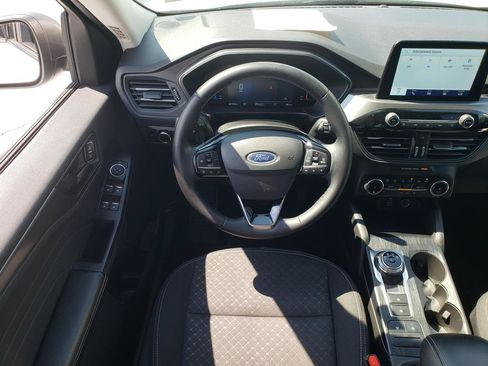 Used 2024 Ford Escape Active AWD/4WD image 16