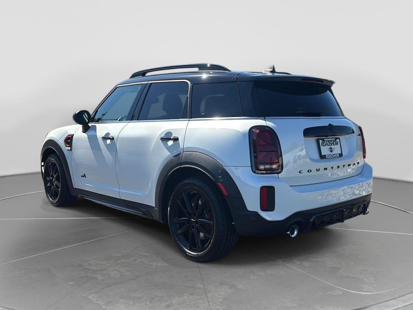 Used 2024 MINI Cooper Countryman John Cooper Works w/ Signature Upholstery Package AWD/4WD image 3