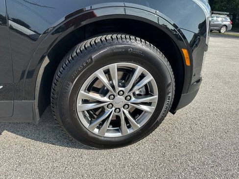 Used 2022 Cadillac XT5 Premium Luxury w/ Technology Package AWD/4WD image 38