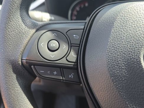 Used 2025 Toyota RAV4 LE FWD image 19