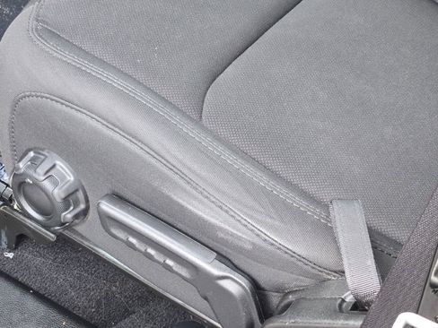 Used 2021 Jeep Wrangler Unlimited Sport image 24