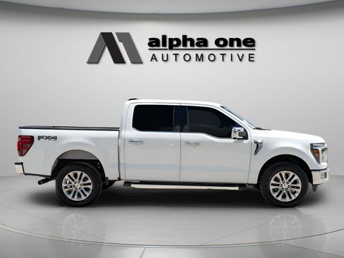 Used 2024 Ford F150 Lariat w/ FX4 Off-Road Package AWD/4WD image 6
