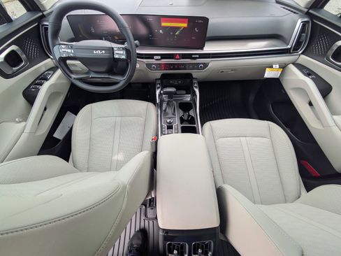 New 2026 Kia Sorento EX image 13