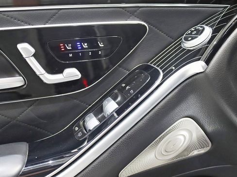 Used 2021 Mercedes-Benz S 580 4MATIC Sedan image 36