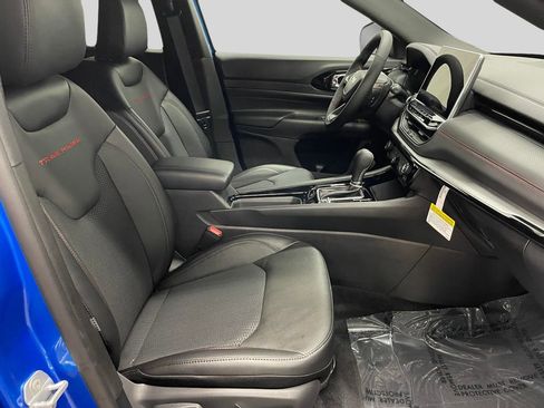 New 2026 Jeep Compass Trailhawk image 10