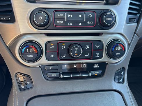 Used 2016 GMC Yukon XL Denali w/ Open Road Package AWD/4WD image 40