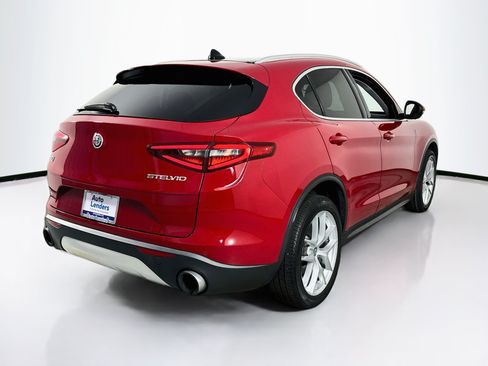 Used 2019 Alfa Romeo Stelvio Ti AWD/4WD image 5