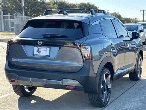 New 2026 Nissan Kicks SR w/ Cold Weather Package image 9