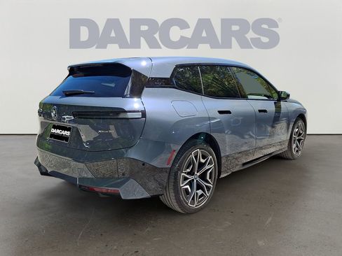 Used 2024 BMW iX xDrive50 w/ Premium Package AWD/4WD image 7