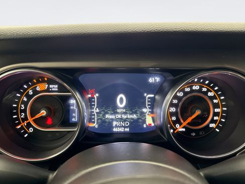 Used 2021 Jeep Wrangler Unlimited Sport AWD/4WD image 13