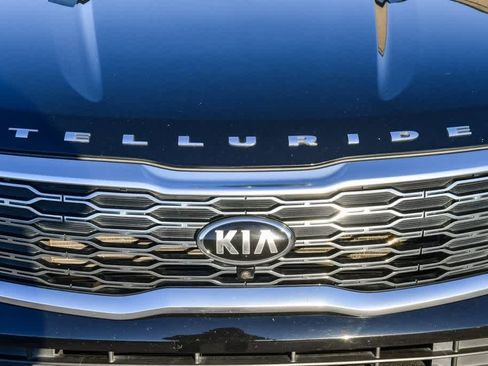 Used 2021 Kia Telluride SX image 5
