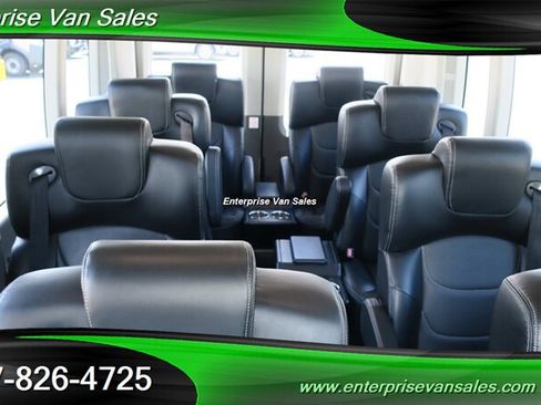 Used 2023 Ford Transit 350 XLT RWD image 2