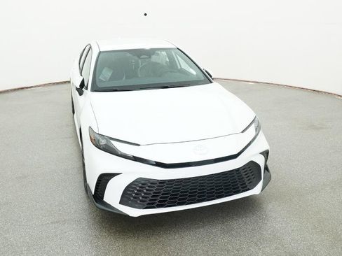 New 2026 Toyota Camry SE image 37