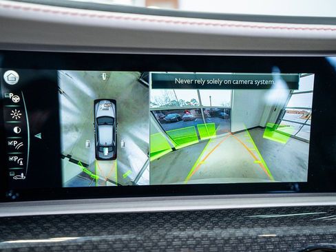 Used 2023 Rolls-Royce Ghost Black Badge w/ Black Badge Ghost Package image 46