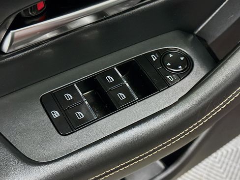 Used 2025 MAZDA CX-90 3.3 Turbo w/ Premium Sport Pkg image 15