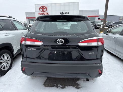 Used 2023 Toyota Corolla Cross L image 6