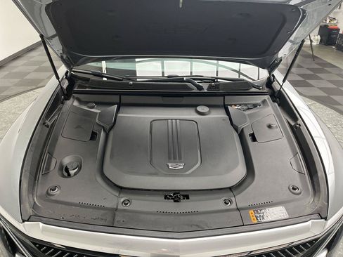 Certified 2024 Cadillac Lyriq Tech w/ LPO, Floor Liner Package AWD/4WD image 31