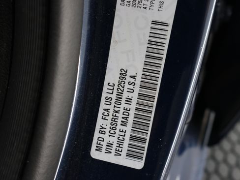 Used 2022 RAM 1500 Limited AWD/4WD image 76
