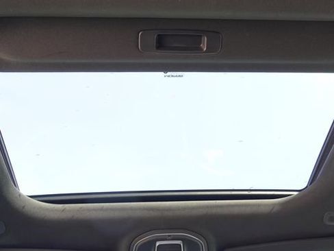 New 2026 Jeep Grand Cherokee Altitude image 16