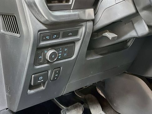 Used 2022 Ford F150 Lariat AWD/4WD image 10