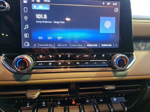 Used 2024 Chevrolet Colorado ZR2 w/ ZR2 Convenience Package III image 20