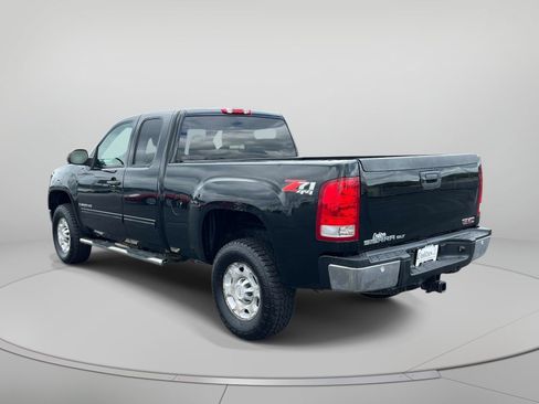 Used 2009 GMC Sierra 2500 SLT w/ SLT Convenience Package AWD/4WD image 6