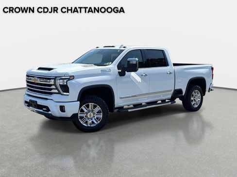 Used 2026 Chevrolet Silverado 2500 High Country w/ Max Trailering Package AWD/4WD image 1