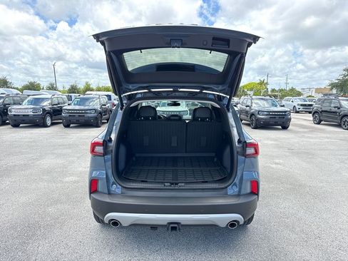 Used 2024 Ford Escape Platinum w/ Class II Trailer Tow Package AWD/4WD image 29