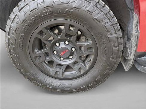 Used 2023 Toyota 4Runner TRD Off-Road image 9